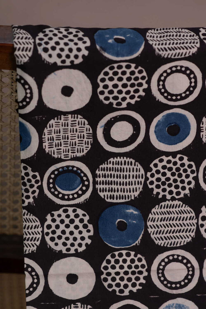 Ajrak Fabric - Matkatus 