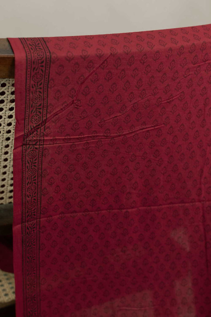 Scarlet Red Bagh Cotton Fabric - 1.3m