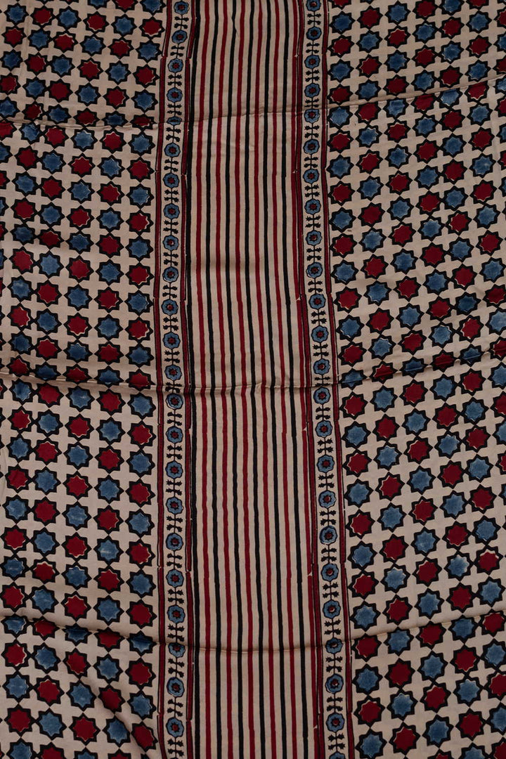 Ajrak Suits - Matkatus
