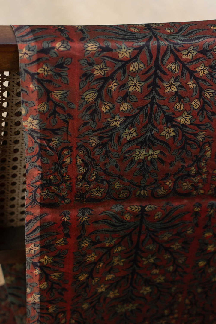 Silk Fabrics - Matkatus