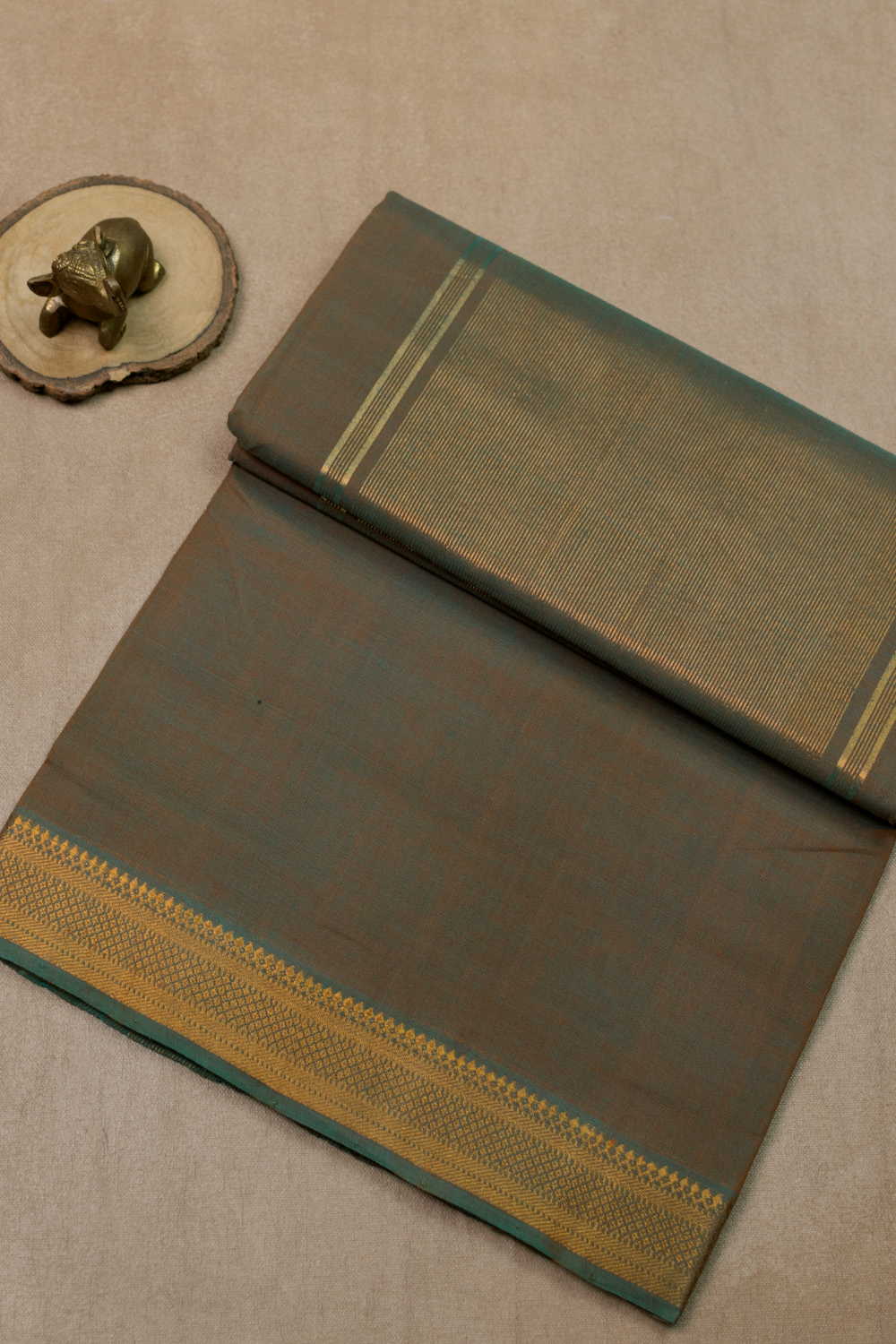 Saree - Matkatus 