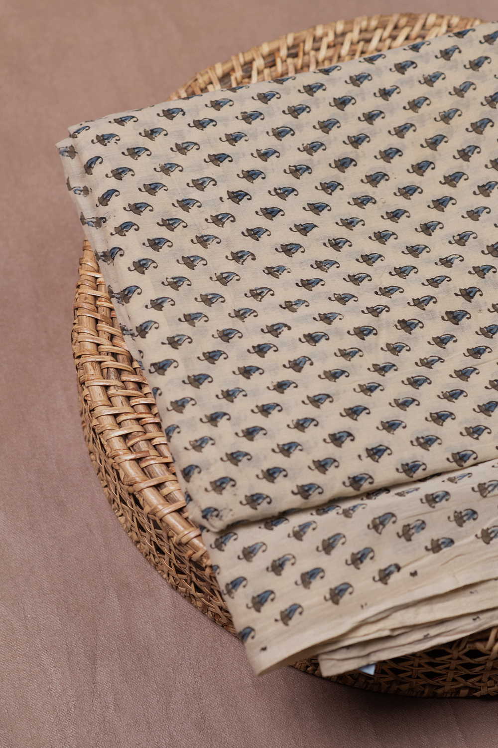 Ajrak fabrics - Matkatus