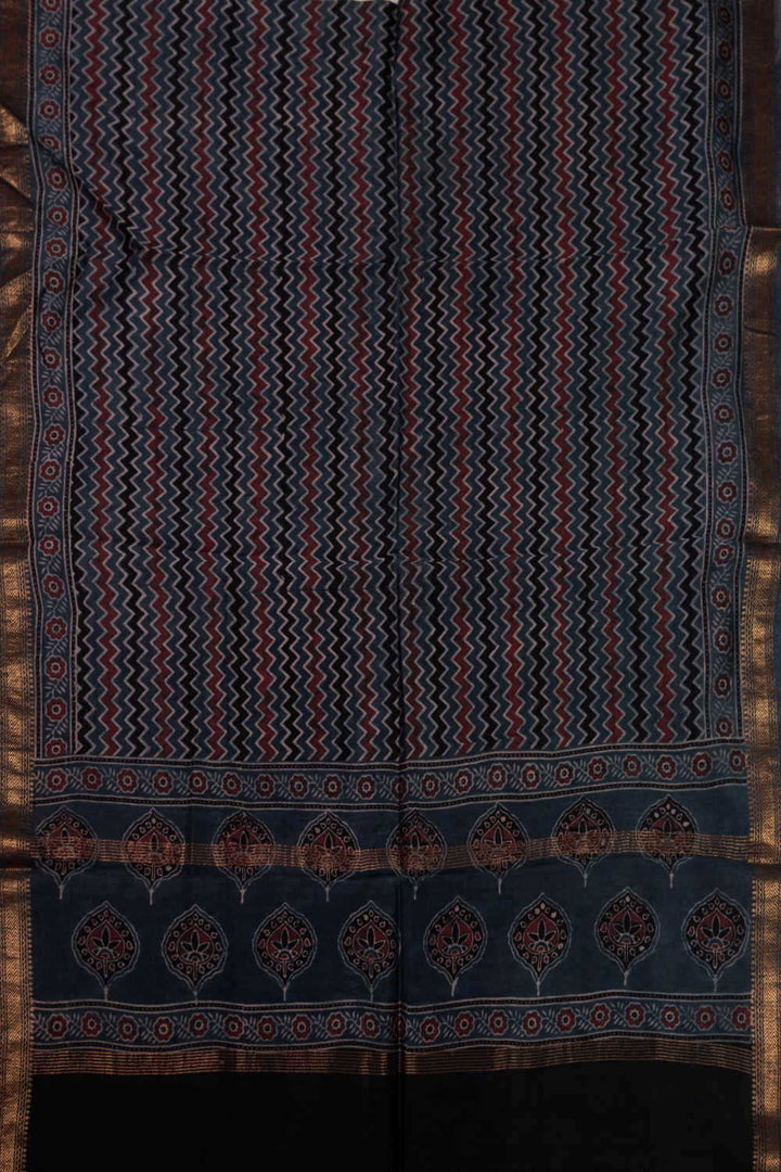Ajrak print Suits-Matkatus 
