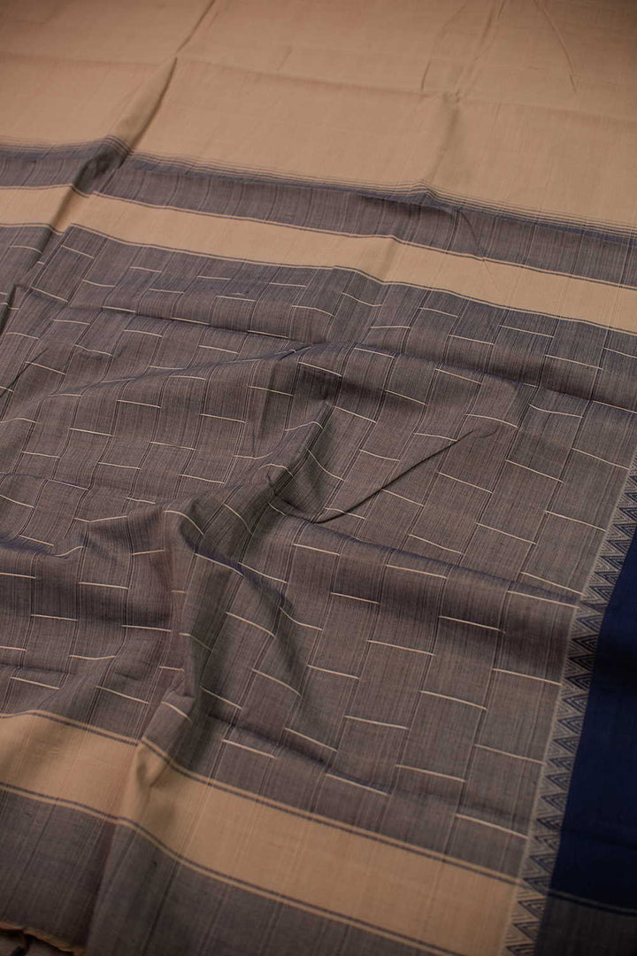 Sarees - Matkatus 