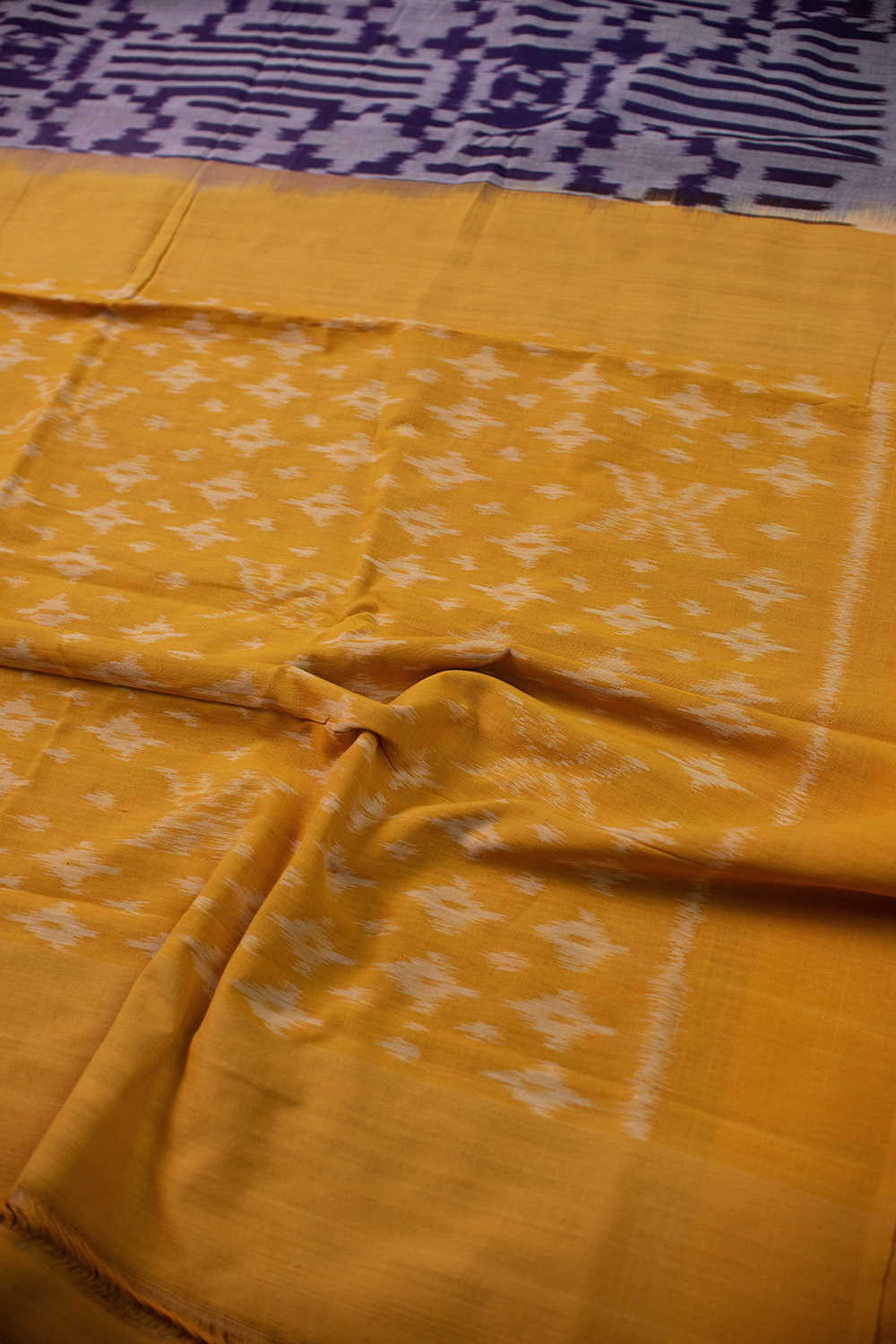 Ikat Saree - Matkatus 