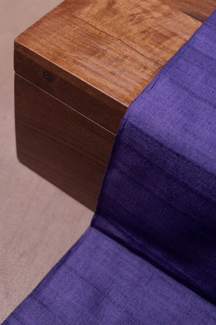 Silk Fabric - Matkatus 