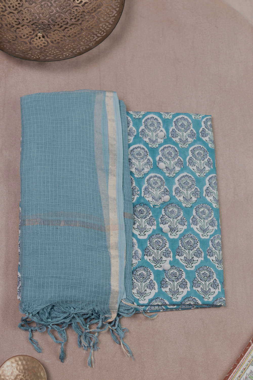Unstitched Suits - Matkatus 
