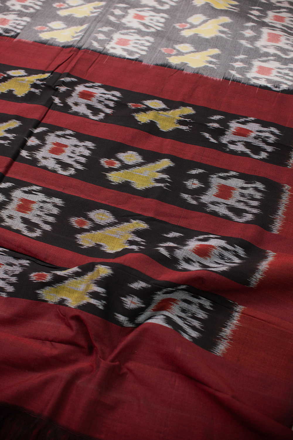 Ikat Saree - Matkatus 