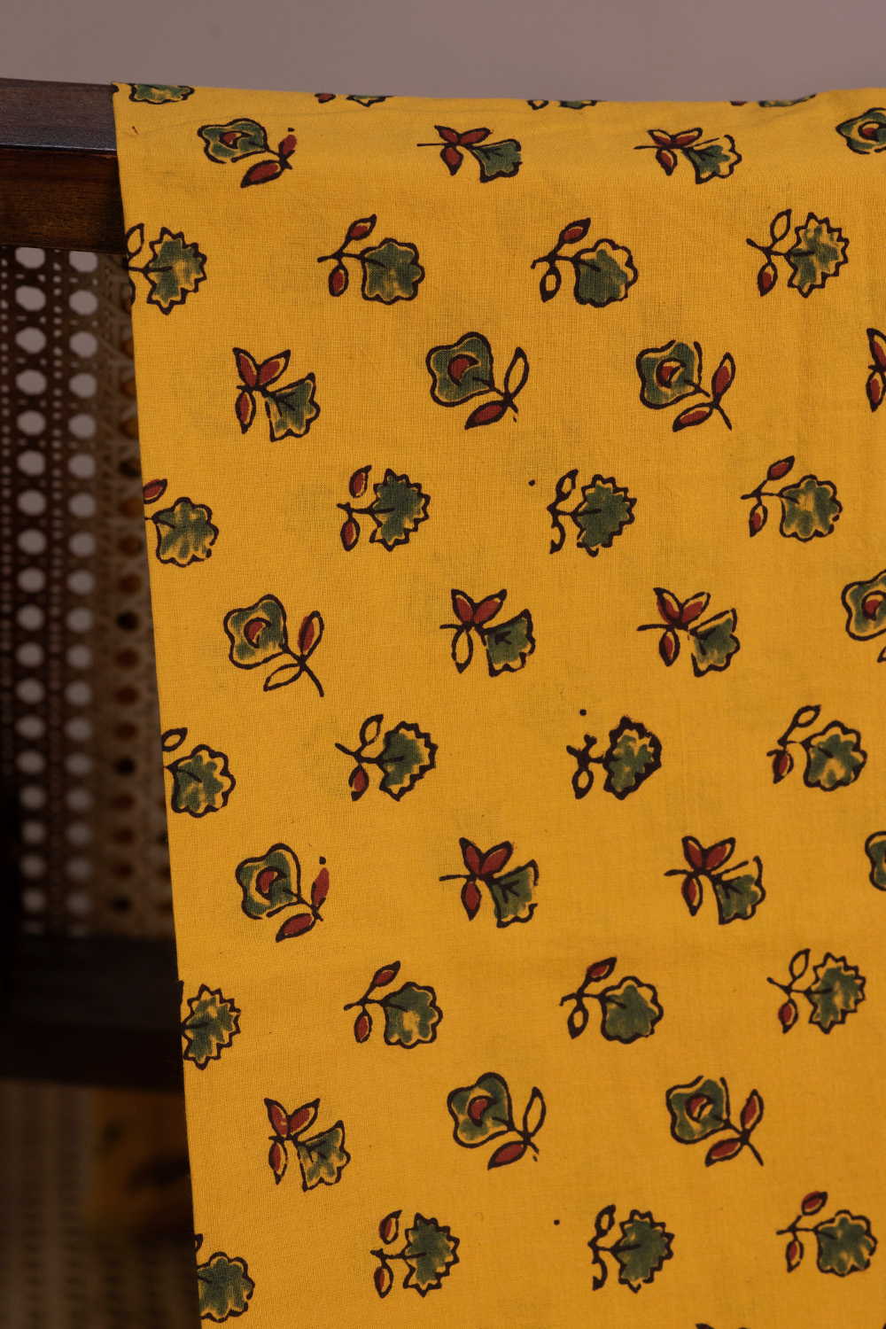 Block Printed Cotton Fabric - Matkatus 