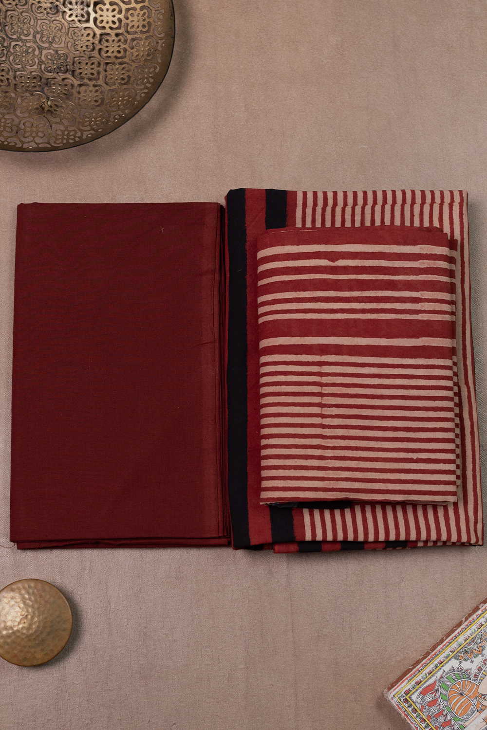 Ajrak Suits - Matkatus