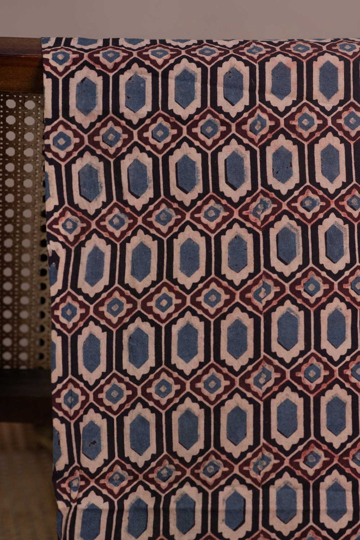 Block Printed Fabric - Matkatus 