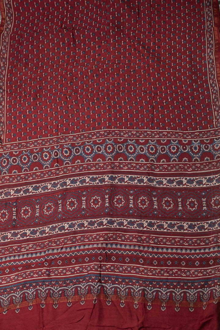 Sarees - Matkatus