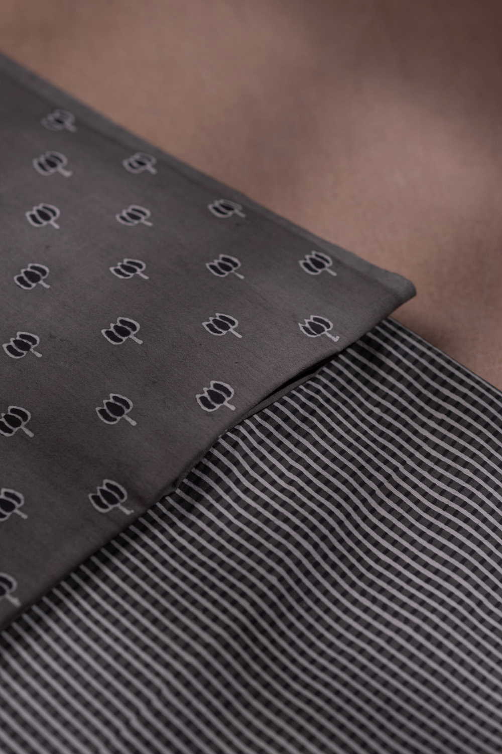 Unstitched Suits - Matkatus 