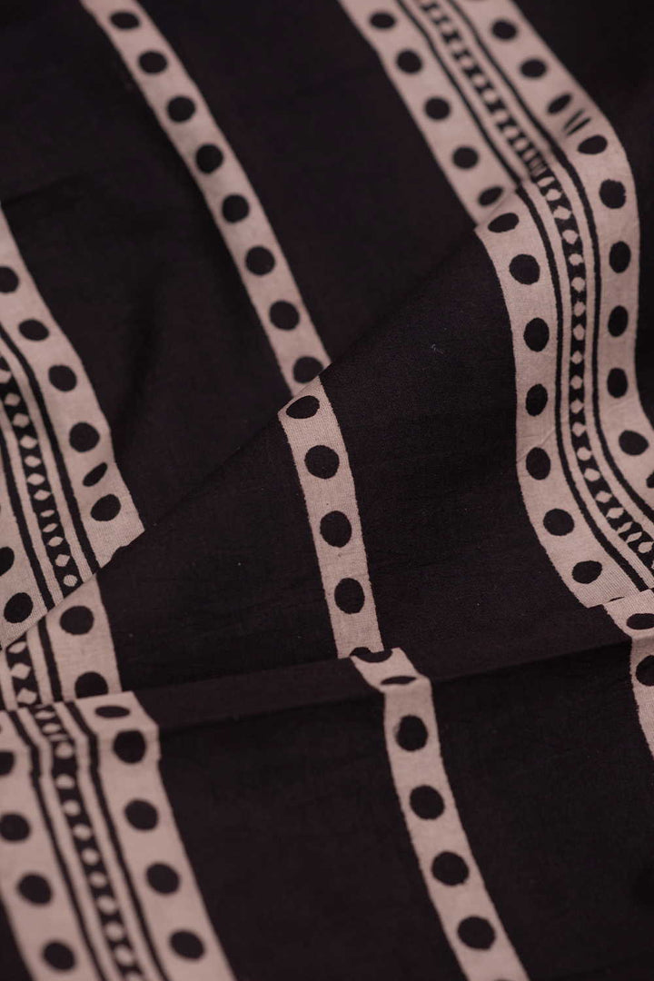 Block Printed Fabric-Matkatus 