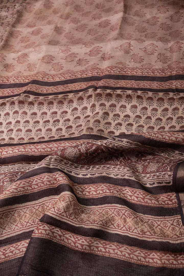 Sarees - matkatus