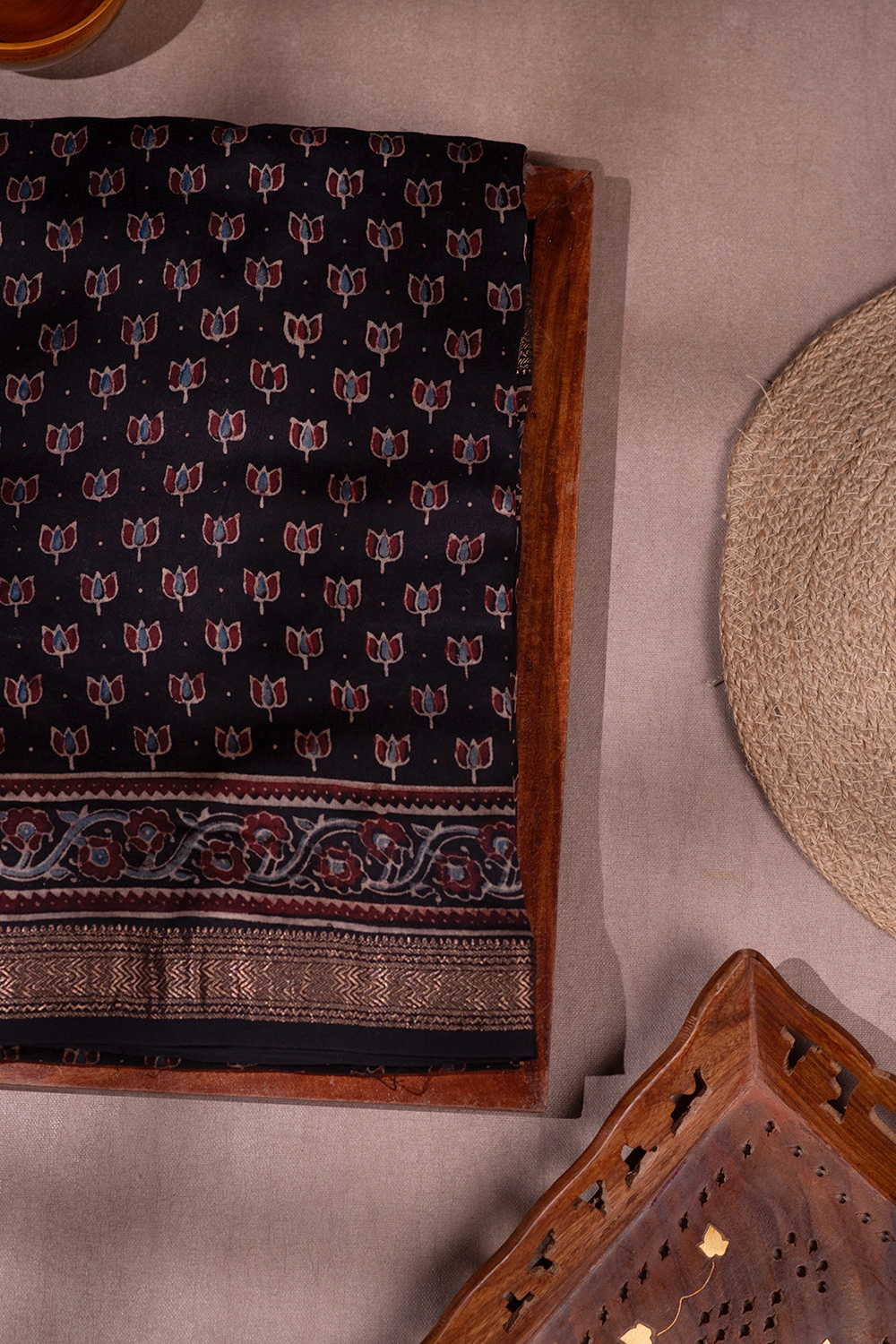 Sarees - Matkatus 