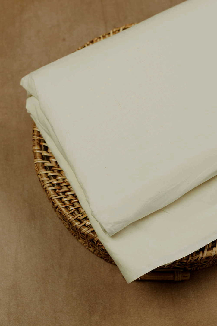 Plain Off-White Yarn Dyed Handwoven Cotton Fabric