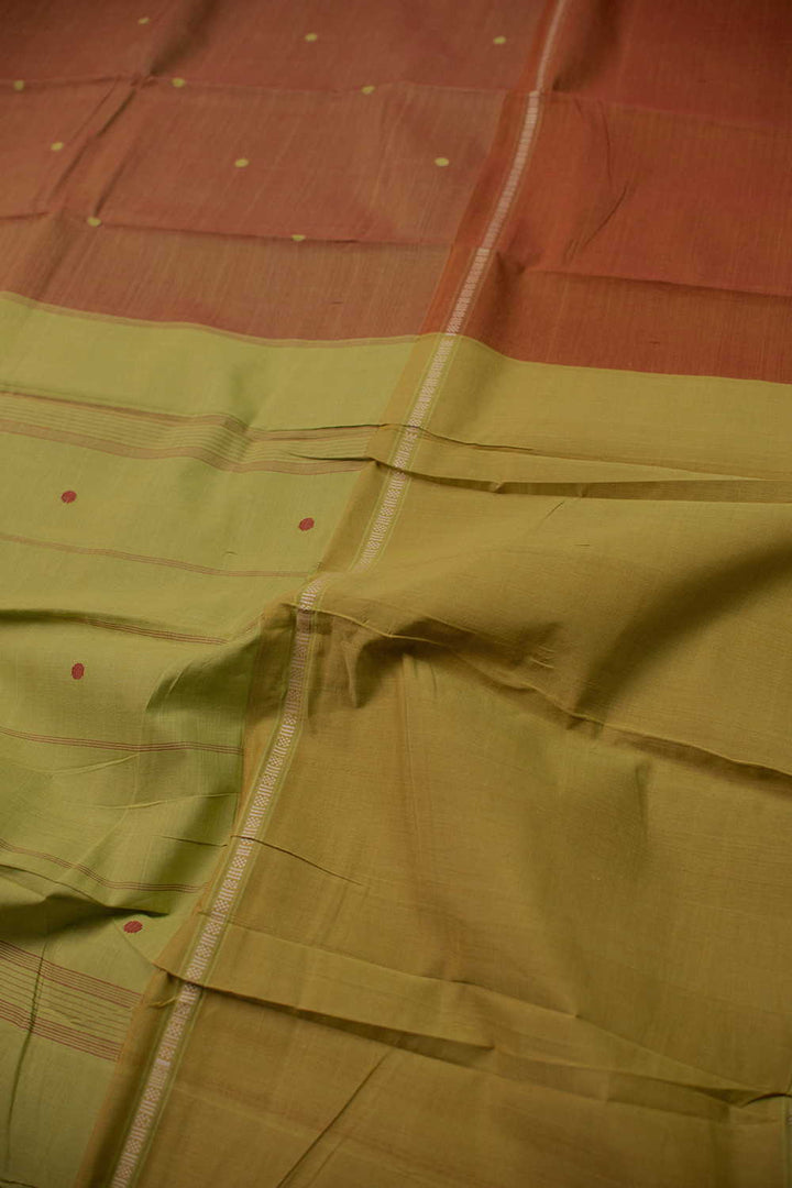 Sarees - Matkatus 