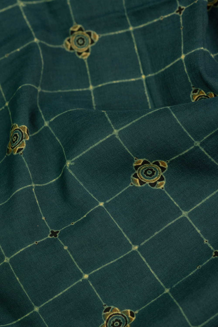 Ajrak Fabric - Matkatus