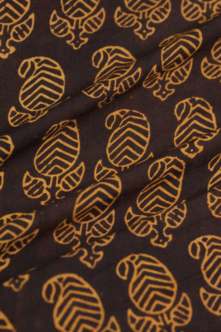 Block Printed Fabric - Matkatus 