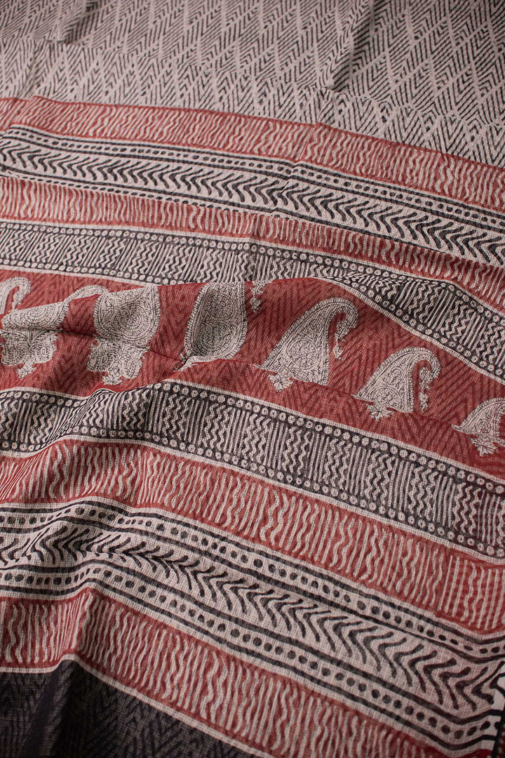 Sarees - Matkatus 