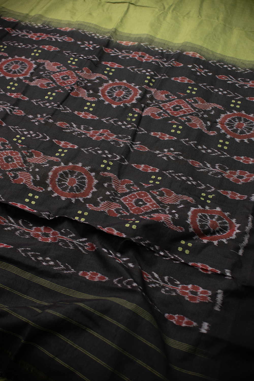 Sarees - Matkatus