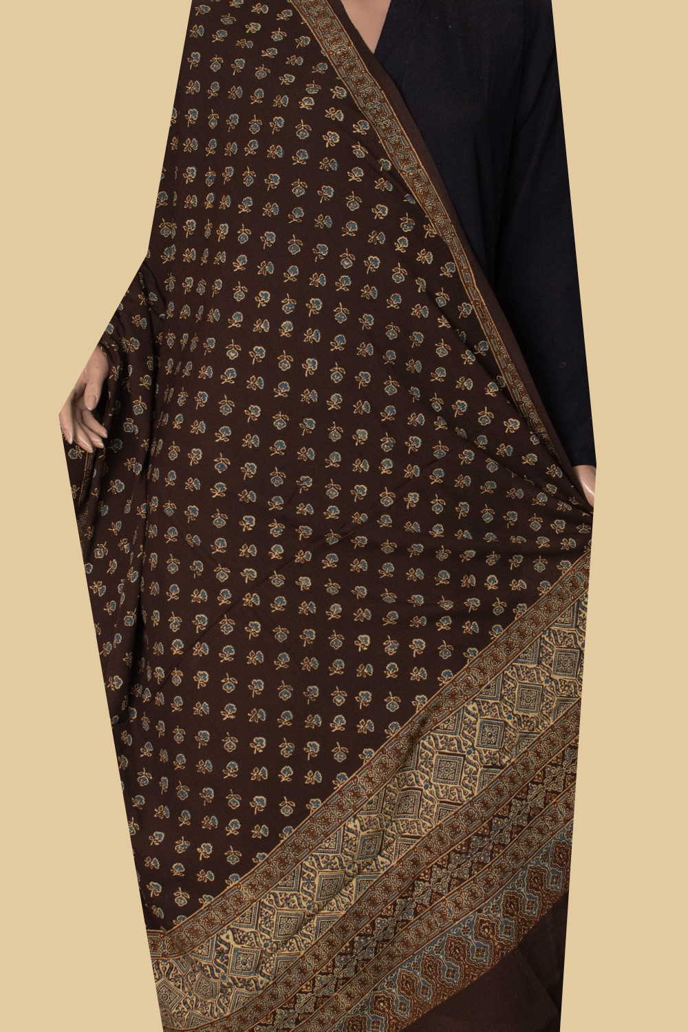 Ajrak Cotton Dupatta - Matkatus 
