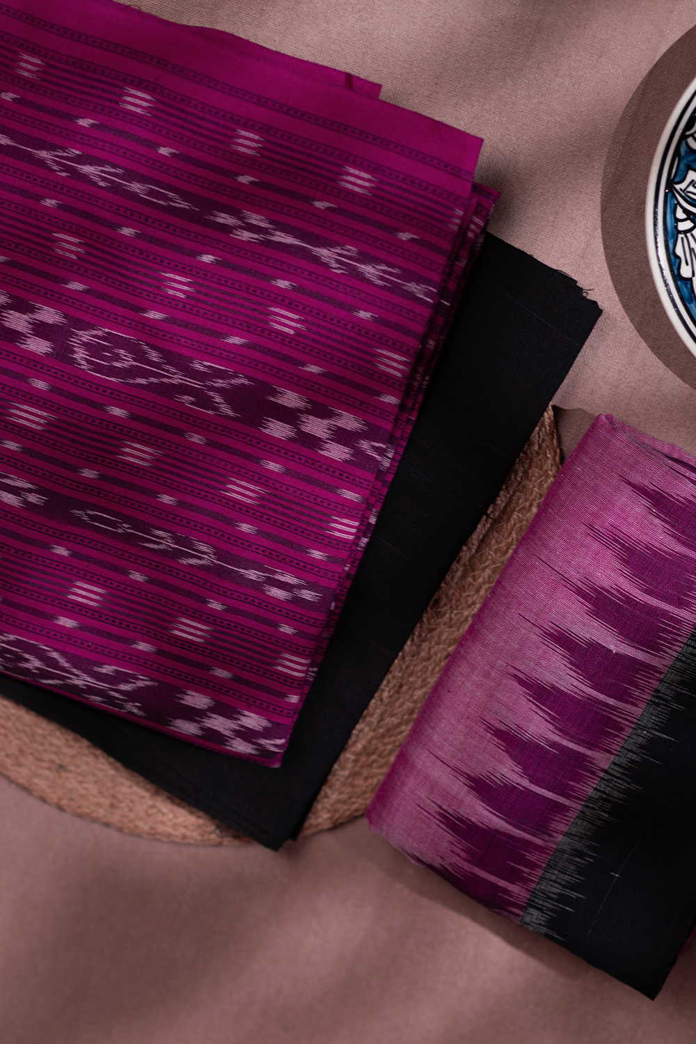 Orissa Ikat Suits - Matkatus 