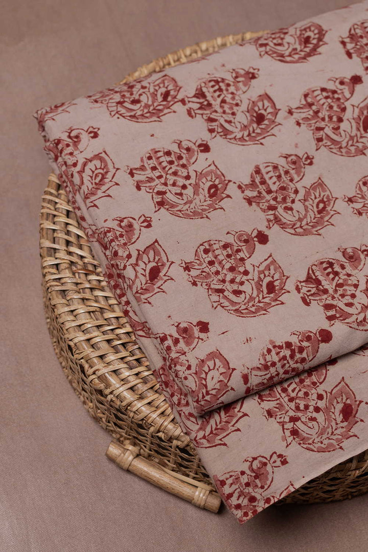 Printed Kalamkari Fabric - Matkatus 