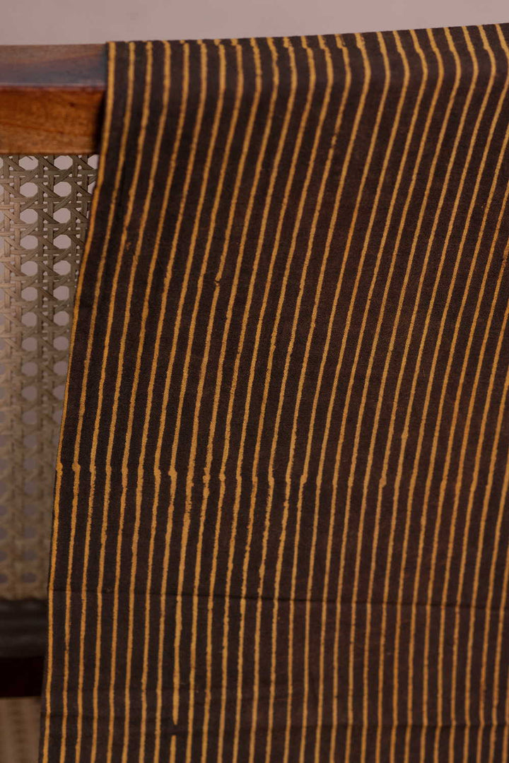 Ajrak Fabric - Matkatus