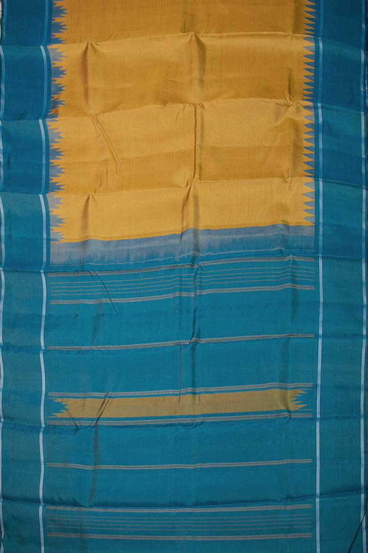 Patt Sarees - Matkatus 