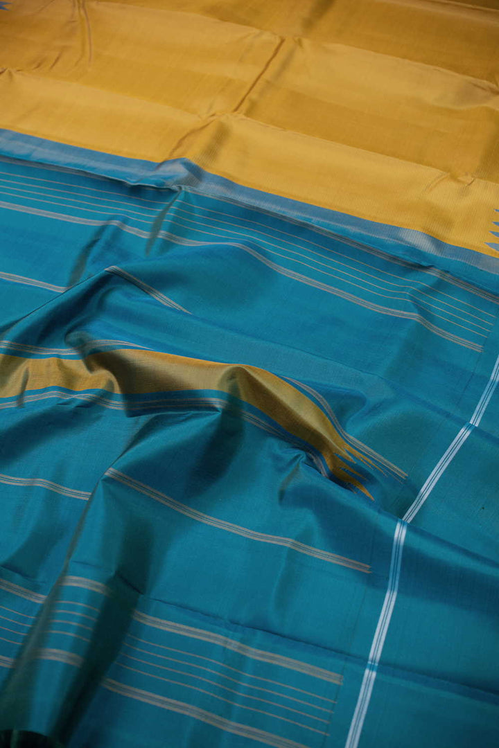 Kanjivaram Silk Saree - Matkatus 