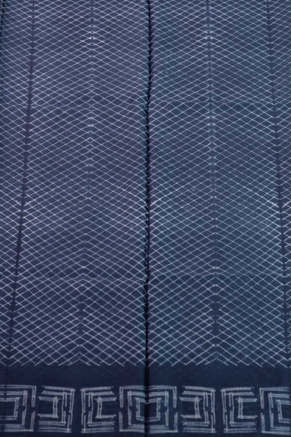 Unstitched Suits - Matkatus 