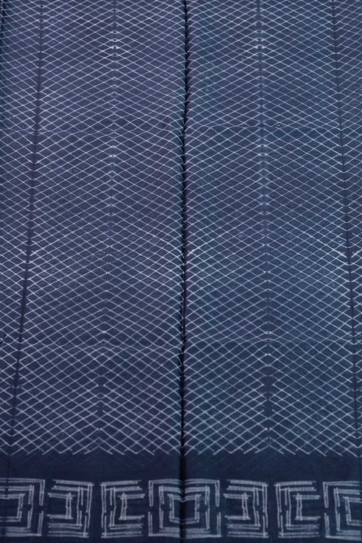 Unstitched Suits - Matkatus 