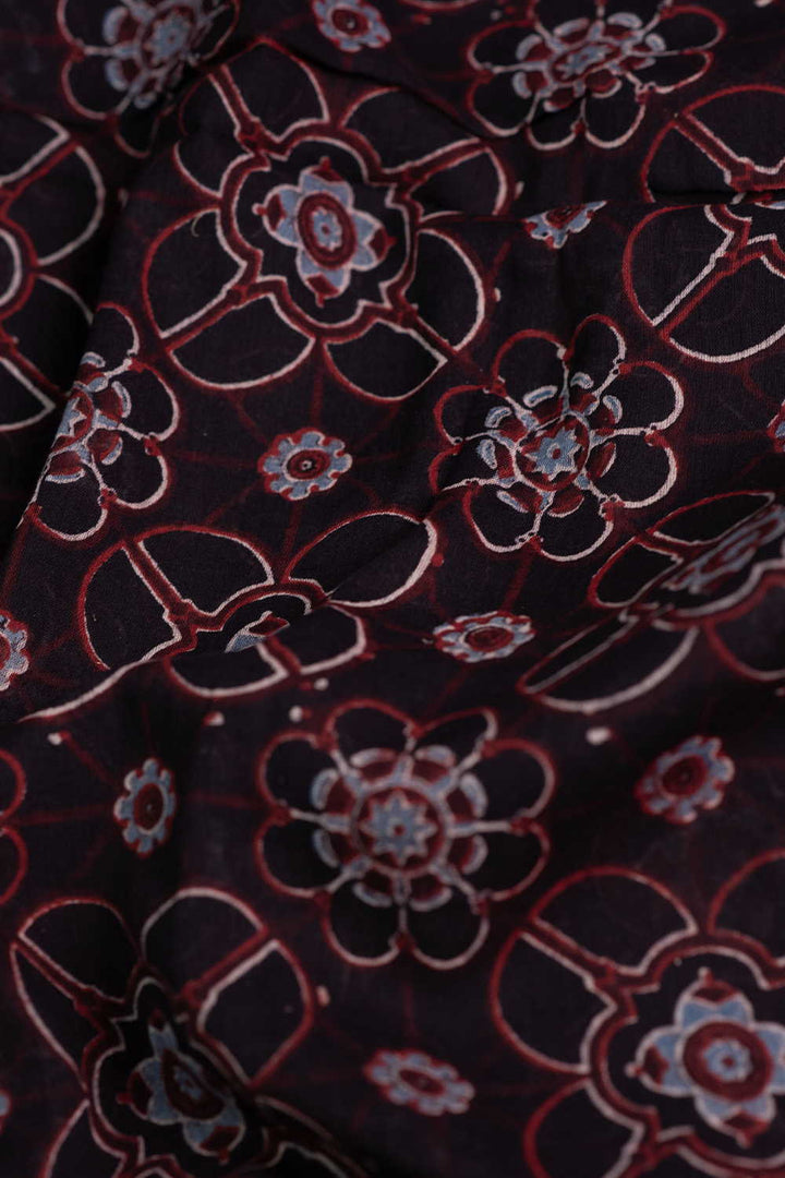 Ajrak Fabric - Matkatus