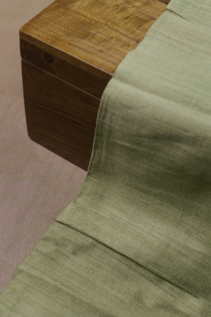 Tussar Fabric - Matkatus