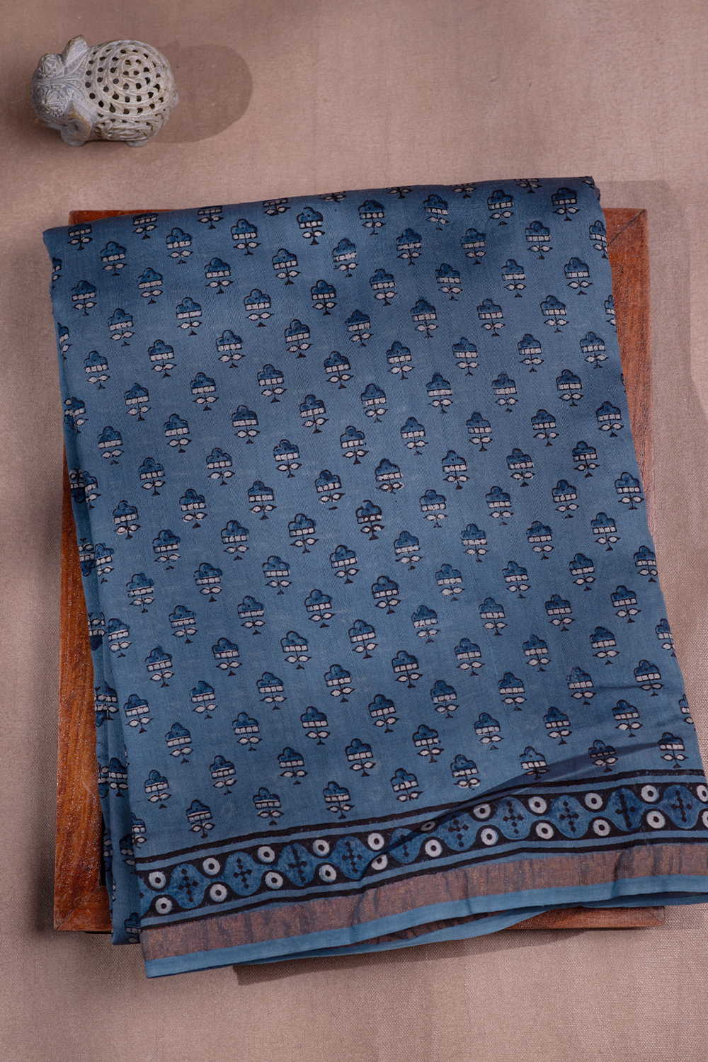 Sarees - Matkatus