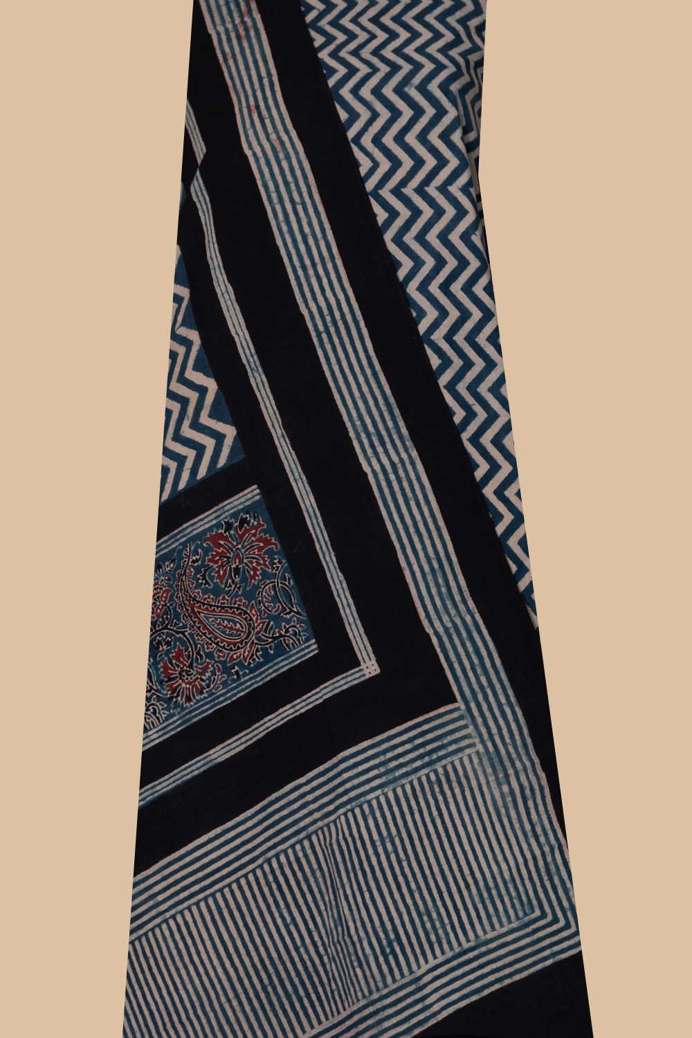 Unstitched Suits-Matkatus 
