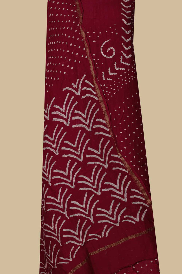 Unstitched Suits - Matkatus