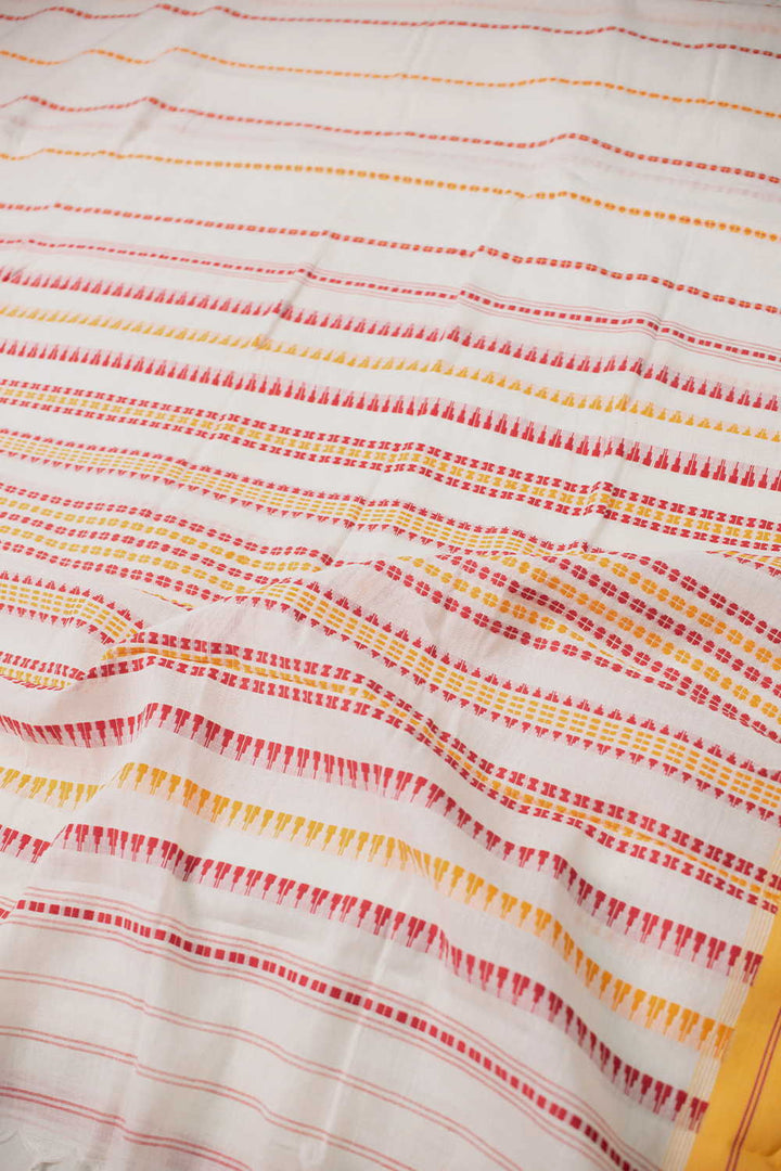 Sarees - Matkatus 