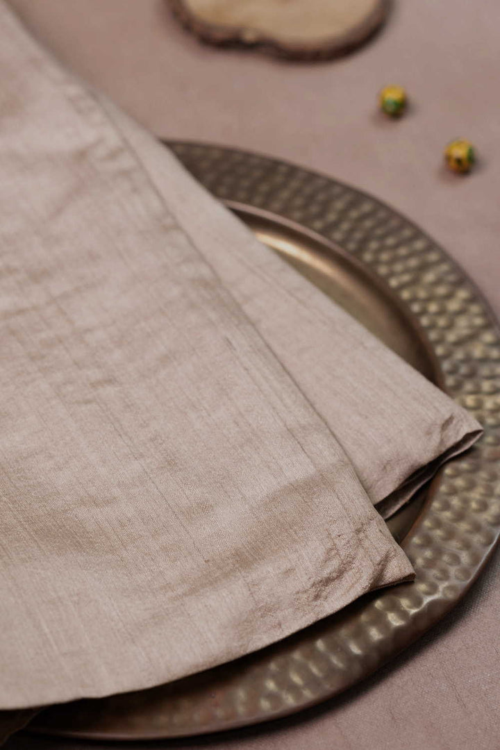 Tussar Silk Fabric - Matkatus 