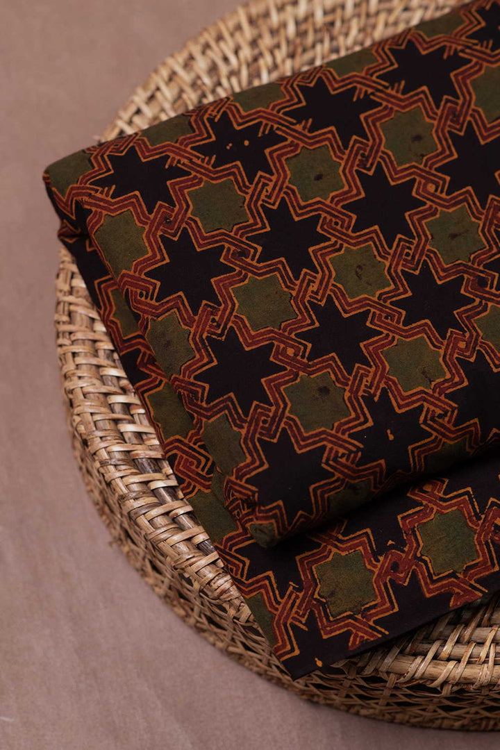 Ajrak Cotton Fabric - Matkatus 