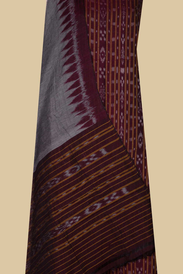 Ikat Suits - Matkatus 