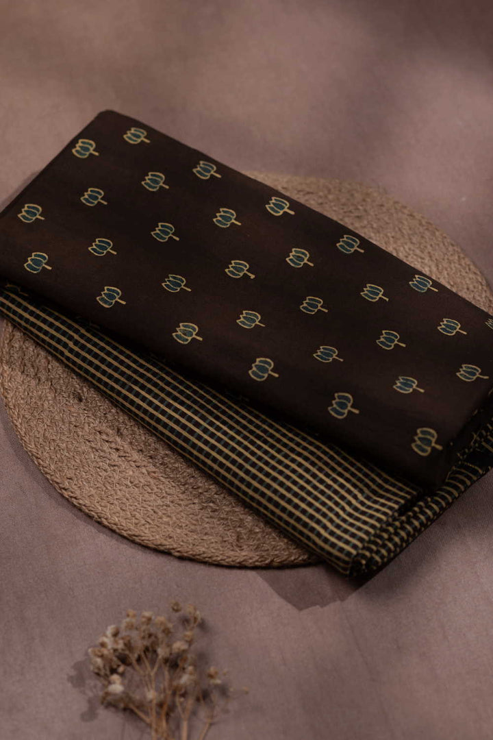 Ajrak Top and Bottom - Matkatus