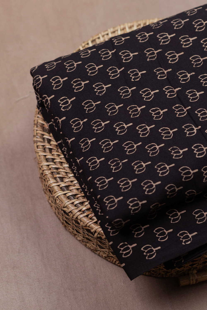 Block Printed Fabrics - Matkatus 