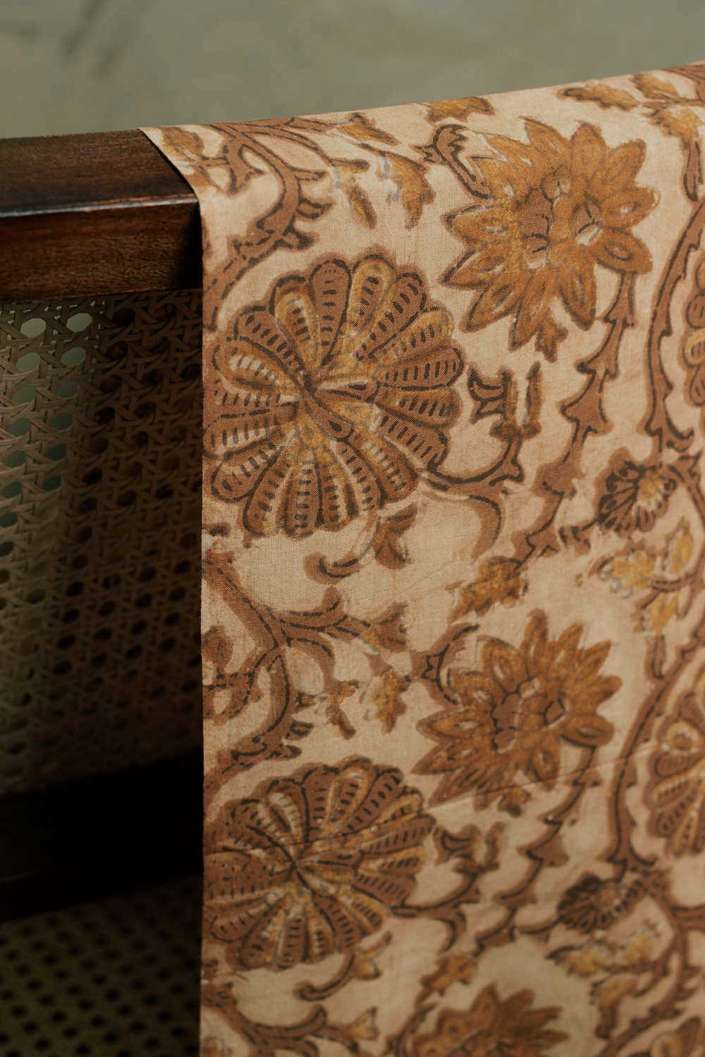 Big Floral Design Bagru Cotton Fabric-0.5 M