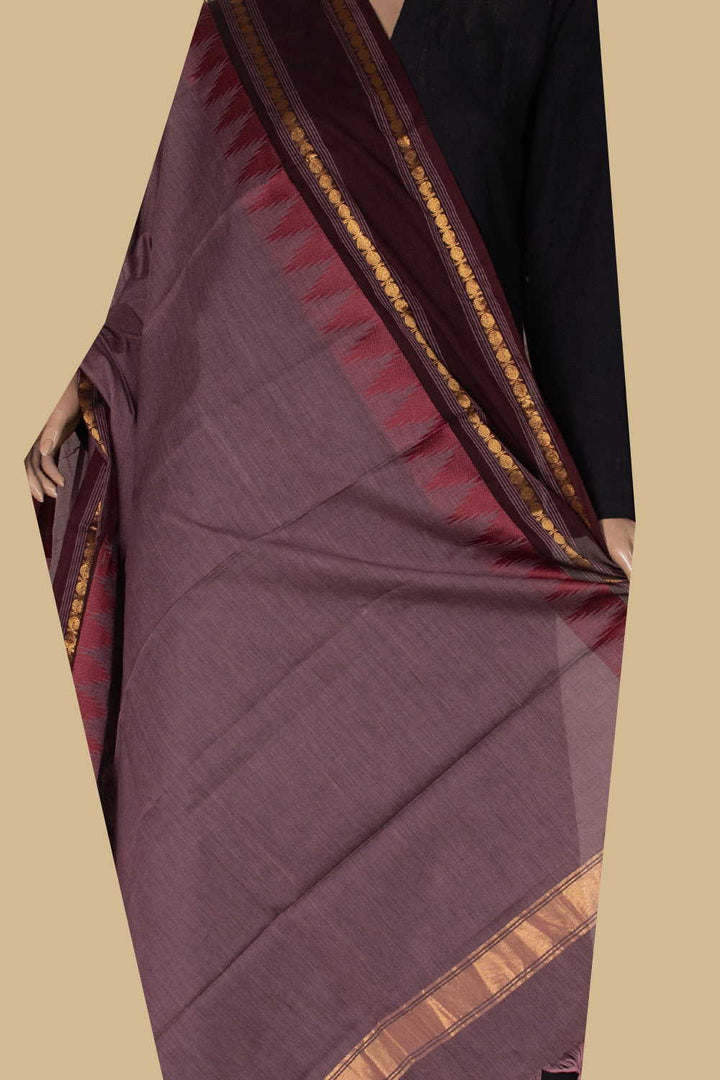 Dupattas - Matkatus