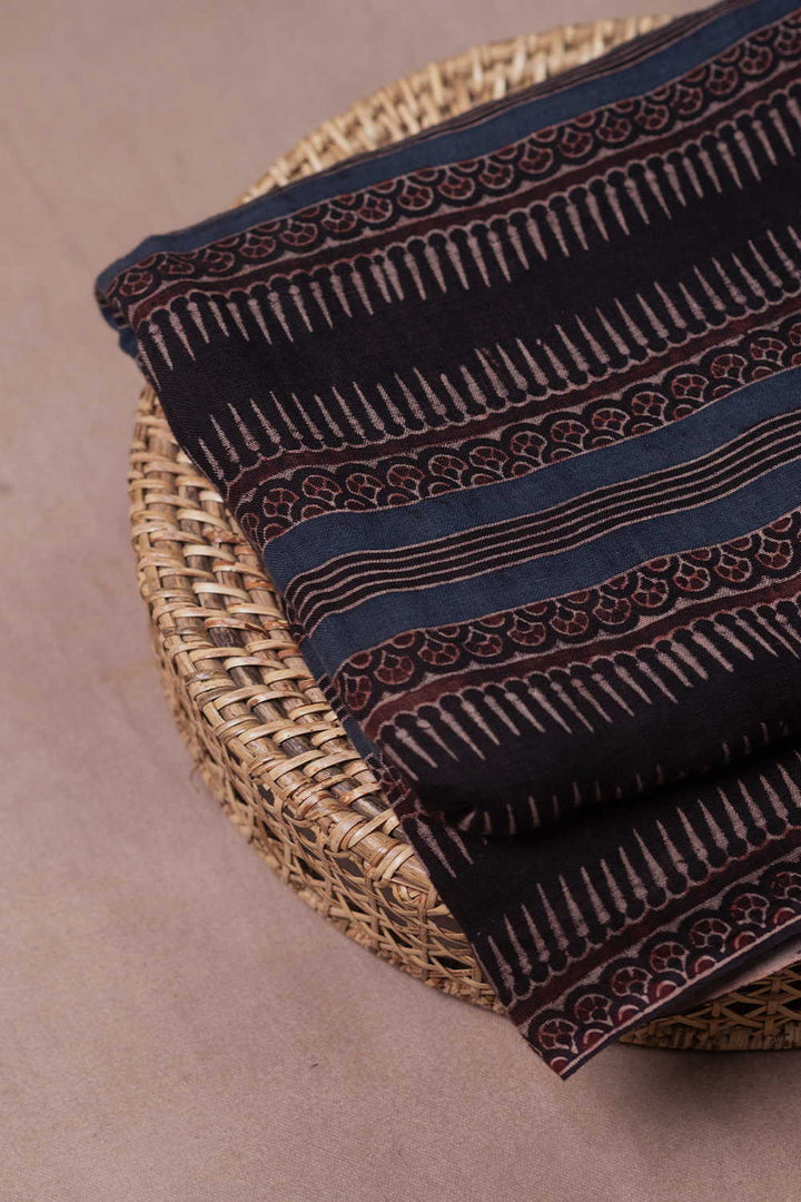 Ajrak Fabric - Matkatus 