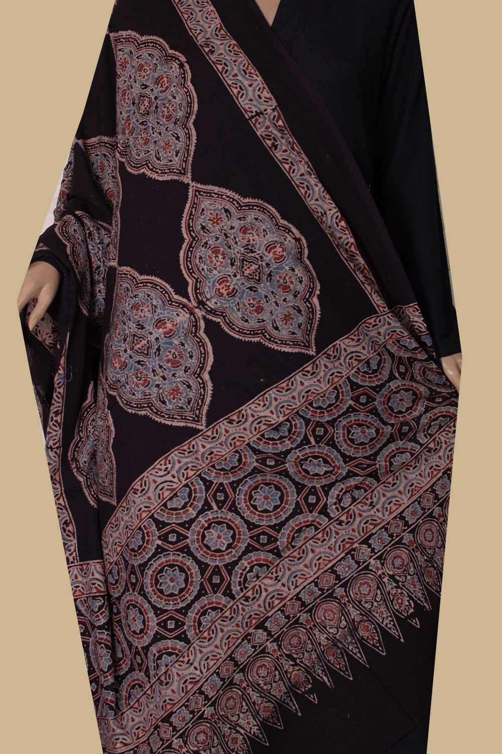 Ajrak Dupatta - Matkatus 