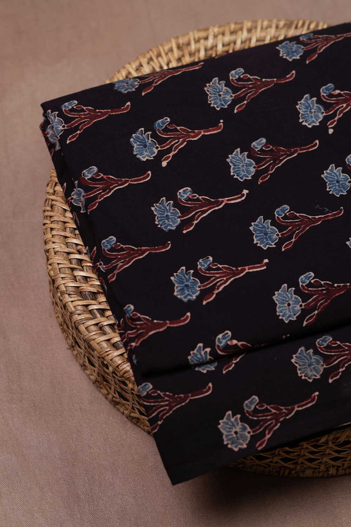 Ajrak Fabric - Matkatus 